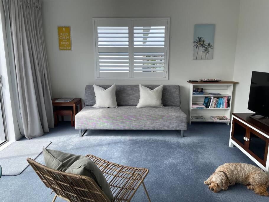 The Blue Beach House Mangawhai Esterno foto