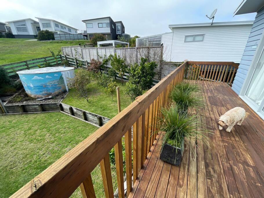 The Blue Beach House Mangawhai Esterno foto